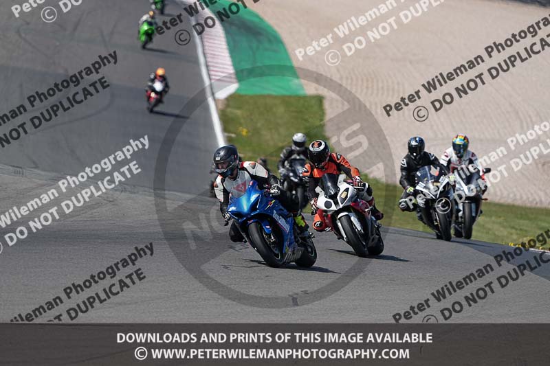 donington no limits trackday;donington park photographs;donington trackday photographs;no limits trackdays;peter wileman photography;trackday digital images;trackday photos